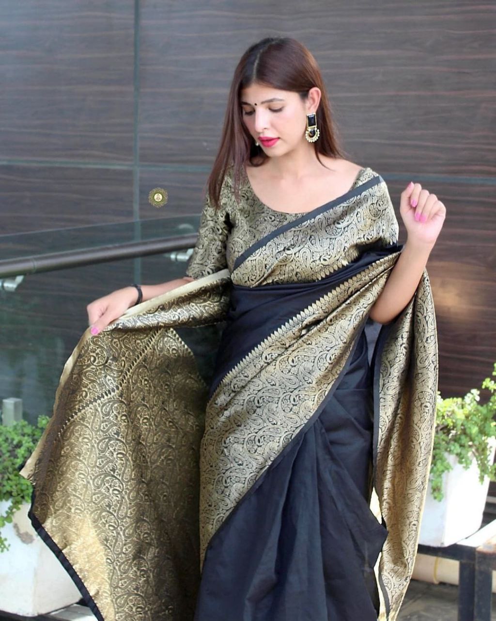 Stylish Soft Lichi Silk Jacquard All Over Saree