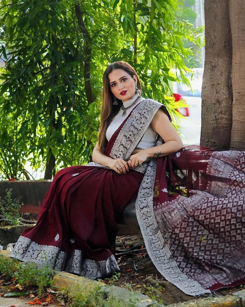 Desirable Soft Banarasi Silk Saree With Attractive Blouse Piece