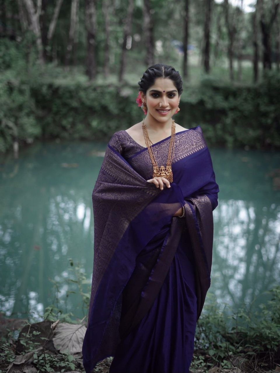 Stylish Soft Lichi Silk Jacquard All Over Saree
