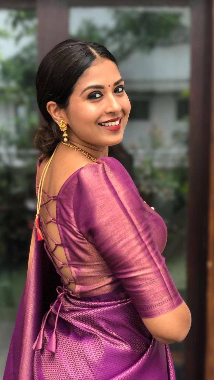 Wonderful Soft Kanjivaram Silk Saree With Precious Blouse Piece