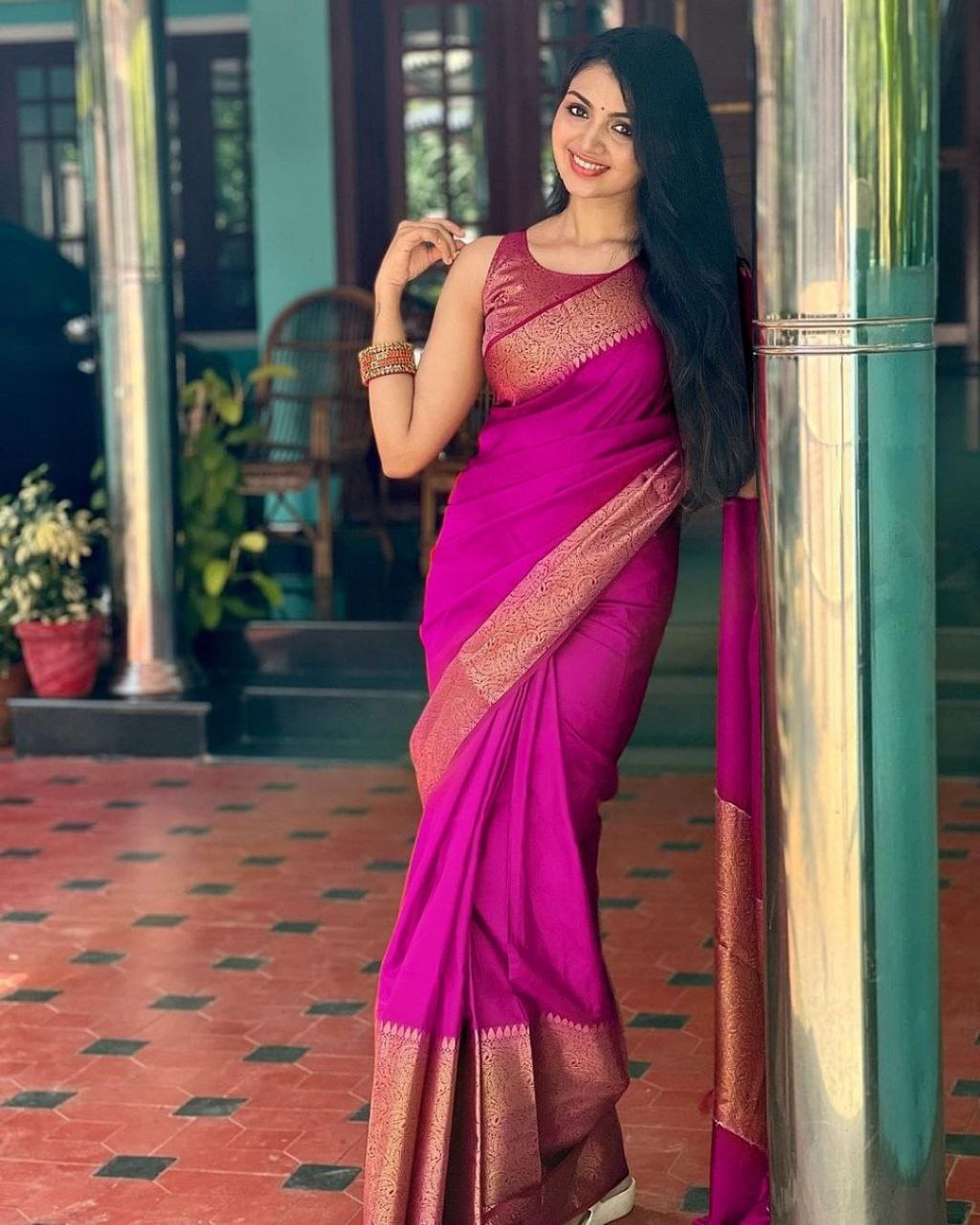 Stylish Soft Lichi Silk Jacquard All Over Saree