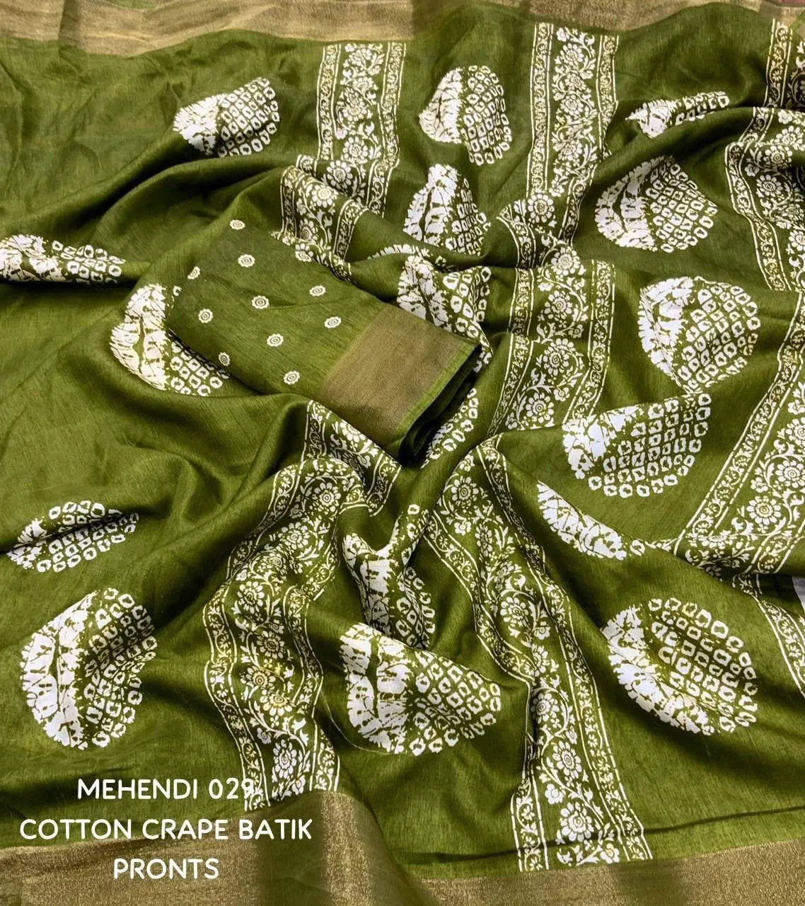 mehendi saree for women