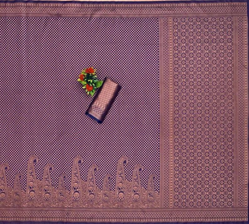 Amiable Soft Silk Saree With Divine Blouse Piece