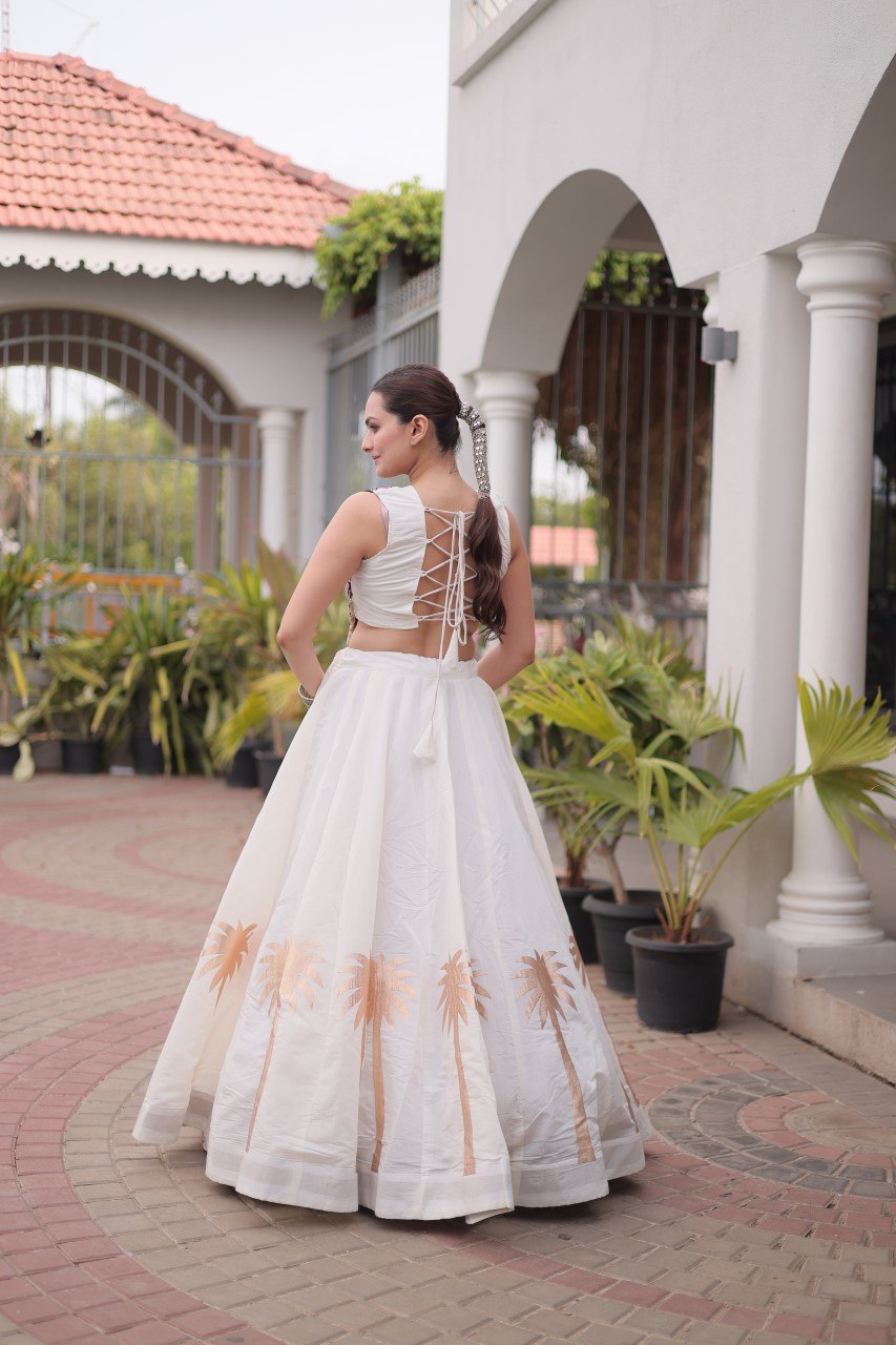 White Navratri Lehenga Choli with Kutchi Gamthi Top